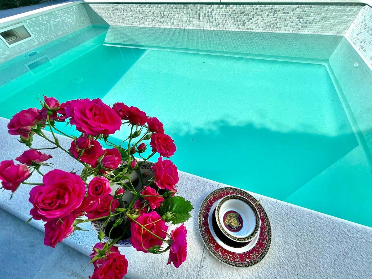 Maison Laurel - Beautiful Stone Estate With Private Pool, Near Split And Omis Gata Exterior foto